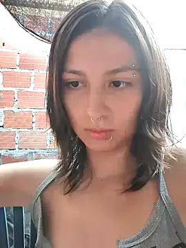 Snapshot of Maiden-Hot chatting on 10-28-25, 08:55 Maiden-Hot online show from 10-28-25, 08:55