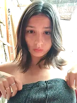 Snapshot of Maiden-Hot chatting on 11-02-25, 01:02 Maiden-Hot online show from 11-02-25, 01:02