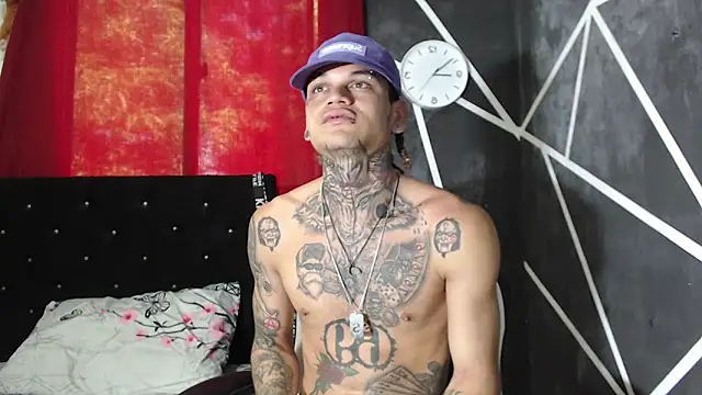 hot man05 online show from 10-01-25, 02:01