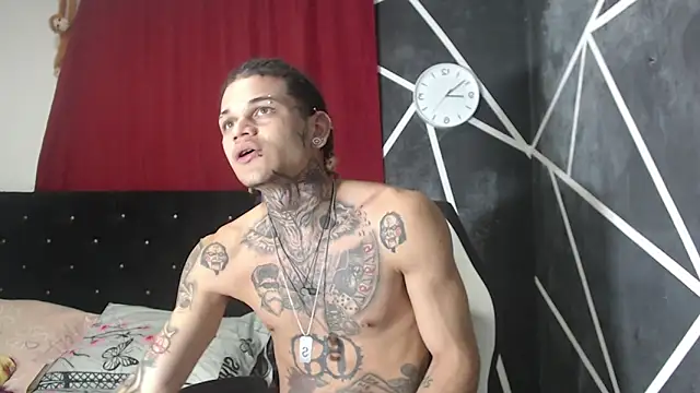 hot man05 online show from 10-10-25, 11:59