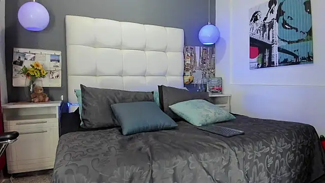 Thomas May4rs online show from 02-27-25, 04:09