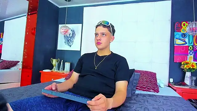 Thomas May4rs online show from 03-13-25, 04:38