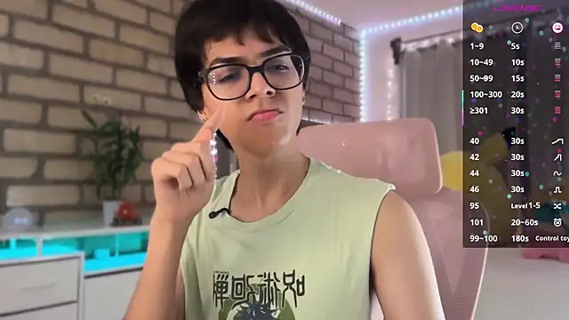 biel biel online show from 09-20-25, 04:13