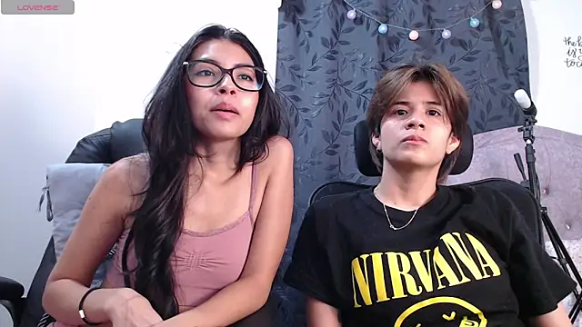 ellajonz online show from 02-11-25, 05:26