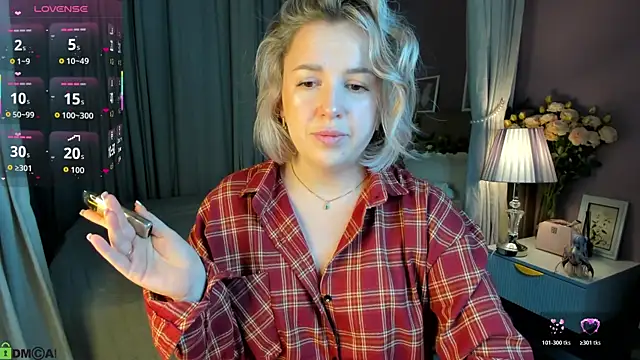 Nikki Kai online show from 10-30-25, 01:07