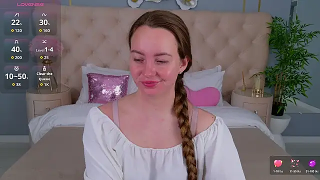 JaniceCollins online show from 04-03-26, 01:47