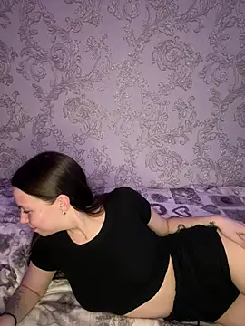 Arielle Swan online show from 02-27-25, 03:26