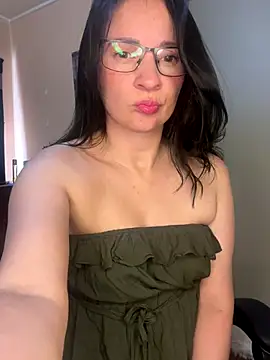 ValeriaVixen online show from 09-25-25, 07:39