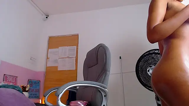 brendathompson  online show from 02-22-25, 07:47