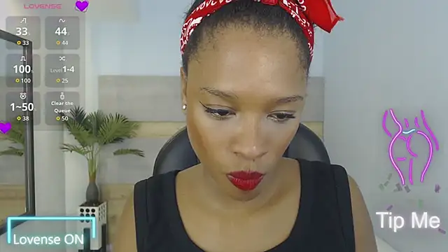 brendathompson  online show from 10-02-25, 01:34