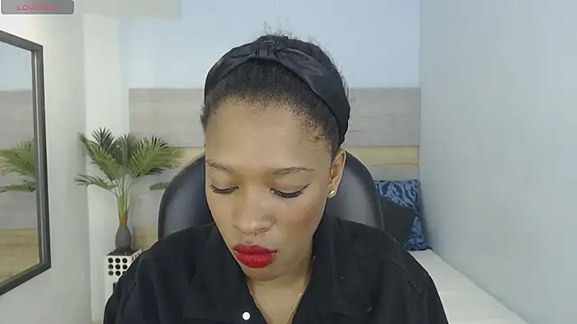 brendathompson  online show from 10-03-25, 02:19