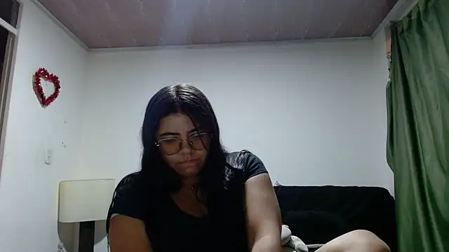 viccky vick online show from 10-19-25, 03:18