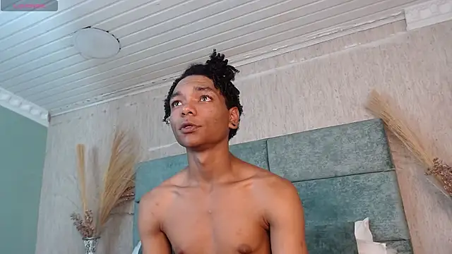 Snapshot of ErickCarmack chatting on 03-23-25, 04:27 ErickCarmack online show from 03-23-25, 04:27