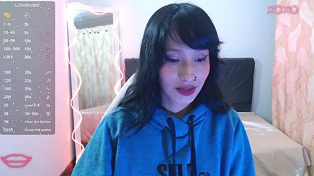 Snapshot of palmerfox_tay chatting on 03-18-25, 06:48 palmerfox tay online show from 03-18-25, 06:48