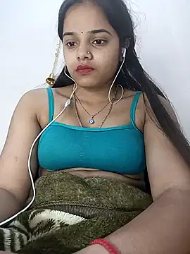 Snapshot of RAYI_123 chatting on 02-06-25, 11:04 RAYI 123 online show from 02-06-25, 11:04