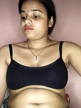 Snapshot of RAYI_123 chatting on 03-22-25, 05:52 RAYI 123 online show from 03-22-25, 05:52