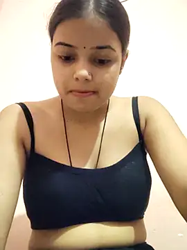 Snapshot of RAYI_123 chatting on 10-16-25, 07:09 RAYI 123 online show from 10-16-25, 07:09