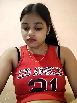 Snapshot of RAYI_123 chatting on 10-31-25, 05:41 RAYI 123 online show from 10-31-25, 05:41