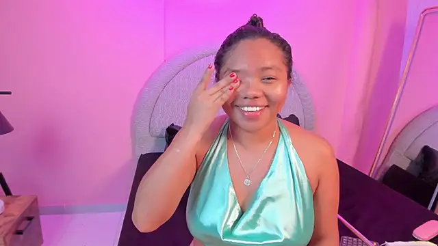 yeikafoxy online show from 04-22-26, 11:23