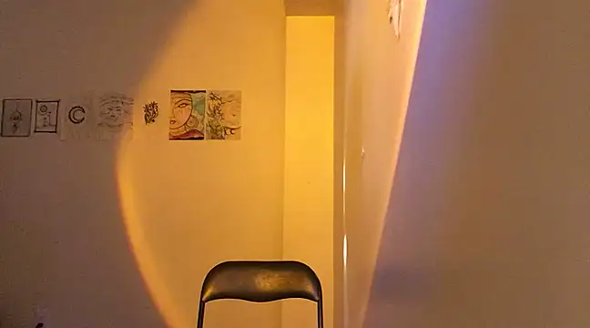 Snapshot of seductress444 chatting on 01-30-25, 09:36 seductress444 online show from 01-30-25, 09:36