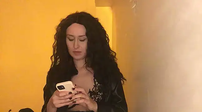 Snapshot of seductress444 chatting on 02-10-25, 03:03 seductress444 online show from 02-10-25, 03:03