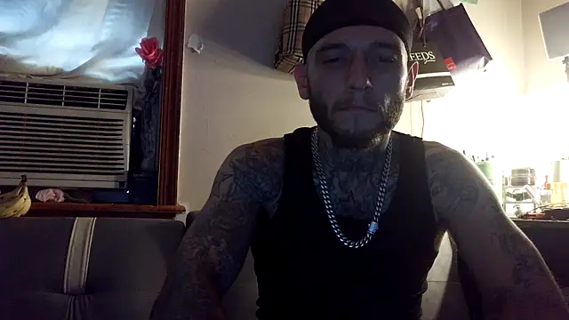 Snapshot of cruz815 chatting on 09-25-25, 07:28 cruz815 online show from 09-25-25, 07:28