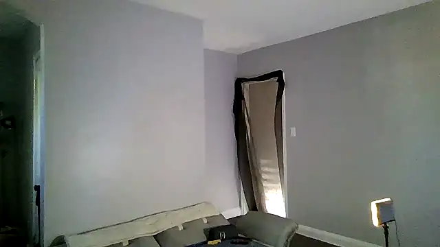 Snapshot of cruz815 chatting on 10-22-25, 09:03 cruz815 online show from 10-22-25, 09:03