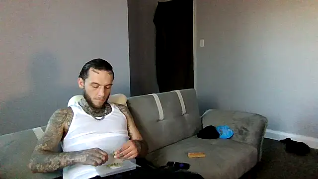 Snapshot of cruz815 chatting on 01-07-26, 09:28 cruz815 online show from 01-07-26, 09:28