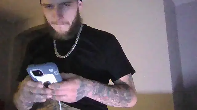 Snapshot of cruz815 chatting on 03-02-26, 12:35 cruz815 online show from 03-02-26, 12:35