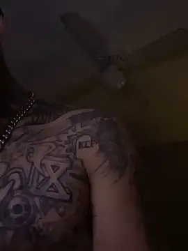 Snapshot of cruz815 chatting on 03-08-26, 12:19 cruz815 online show from 03-08-26, 12:19