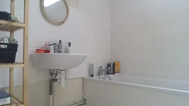 Snapshot of Zer_oki chatting on 03-13-25, 10:36 Zer oki online show from 03-13-25, 10:36