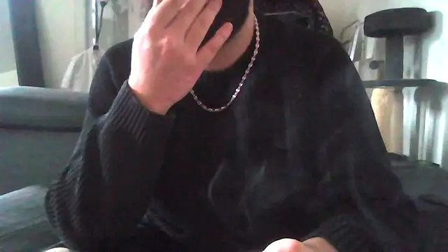 Snapshot of Zer_oki chatting on 03-22-25, 04:26 Zer oki online show from 03-22-25, 04:26