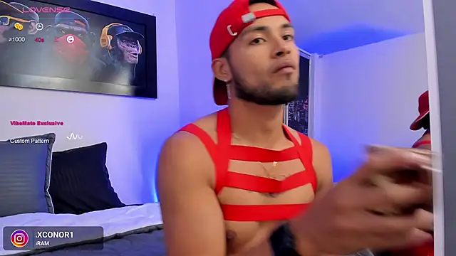 Max Conor1 online show from 02-04-25, 10:13