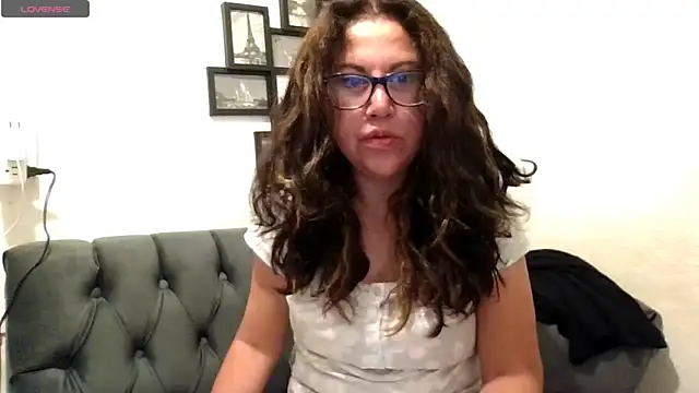 MirandaLatinaLovely online show from 11-12-25, 03:45