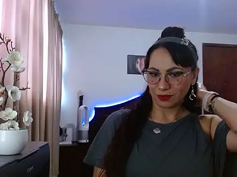 AloLovely  online show from 03-31-26, 07:58