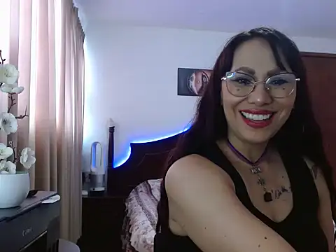 AloLovely  online show from 04-07-26, 09:26