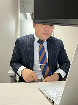 Snapshot of Nobu_469 chatting on 10-29-25, 04:59 Nobu 469 online show from 10-29-25, 04:59