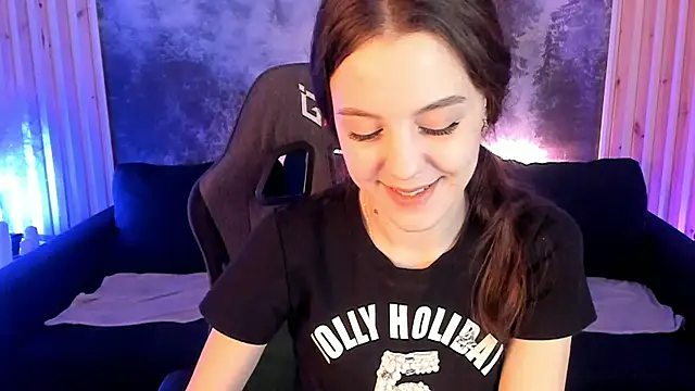 Snapshot of MilaStoyne chatting on 03-21-25, 05:43 MilaStoyne online show from 03-21-25, 05:43