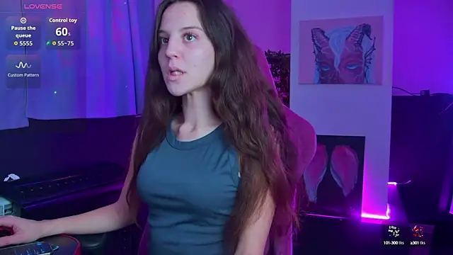 Snapshot of MilaStoyne chatting on 10-03-25, 06:43 MilaStoyne online show from 10-03-25, 06:43