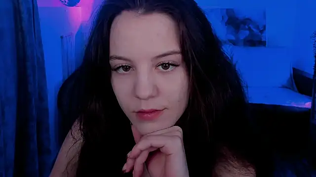 MilaStoyne online show from 11-26-25, 07:20