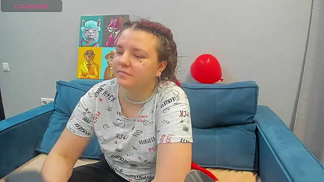 Jenny Jimmy online show from 02-17-25, 01:04