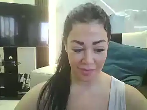 Aleen8067 online show from 02-08-25, 09:24