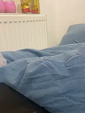 DaniJohnson online show from 04-07-26, 05:19