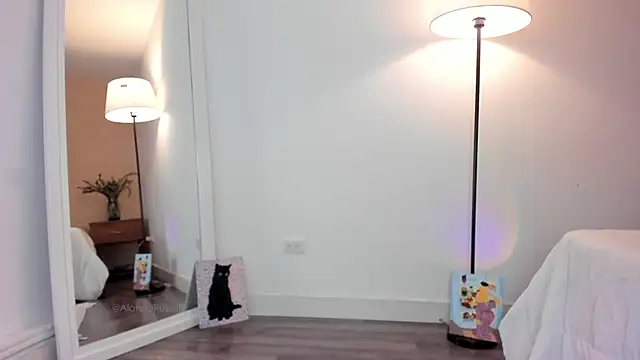 AlannaRussell  online show from 03-20-25, 11:12