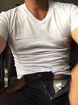 Snapshot of monachosex chatting on 02-18-25, 07:30 monachosex online show from 02-18-25, 07:30