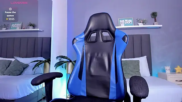 alessia leroy online show from 09-26-25, 07:40