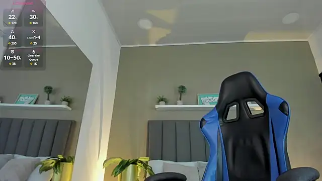 alessia leroy online show from 04-21-26, 08:23