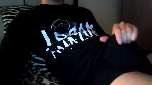 Snapshot of tommyboyteen chatting on 02-06-25, 08:56 tommyboyteen online show from 02-06-25, 08:56