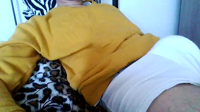 Snapshot of tommyboyteen chatting on 03-03-25, 12:48 tommyboyteen online show from 03-03-25, 12:48