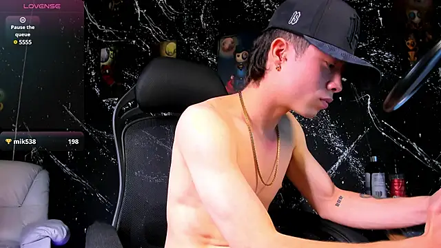 marcuscollins1  online show from 02-15-25, 03:50